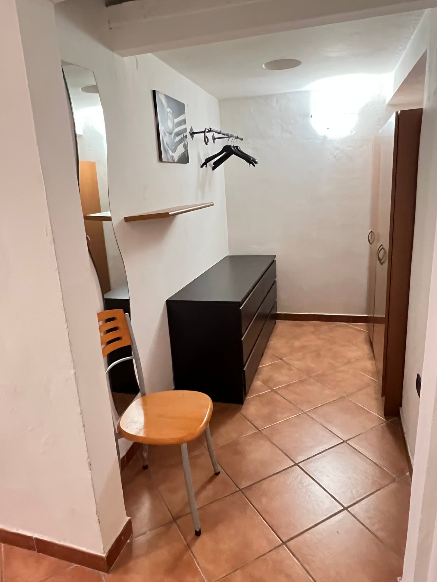 Walk-in closet